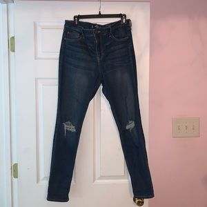 Hollister High Rise Skinny Jeans